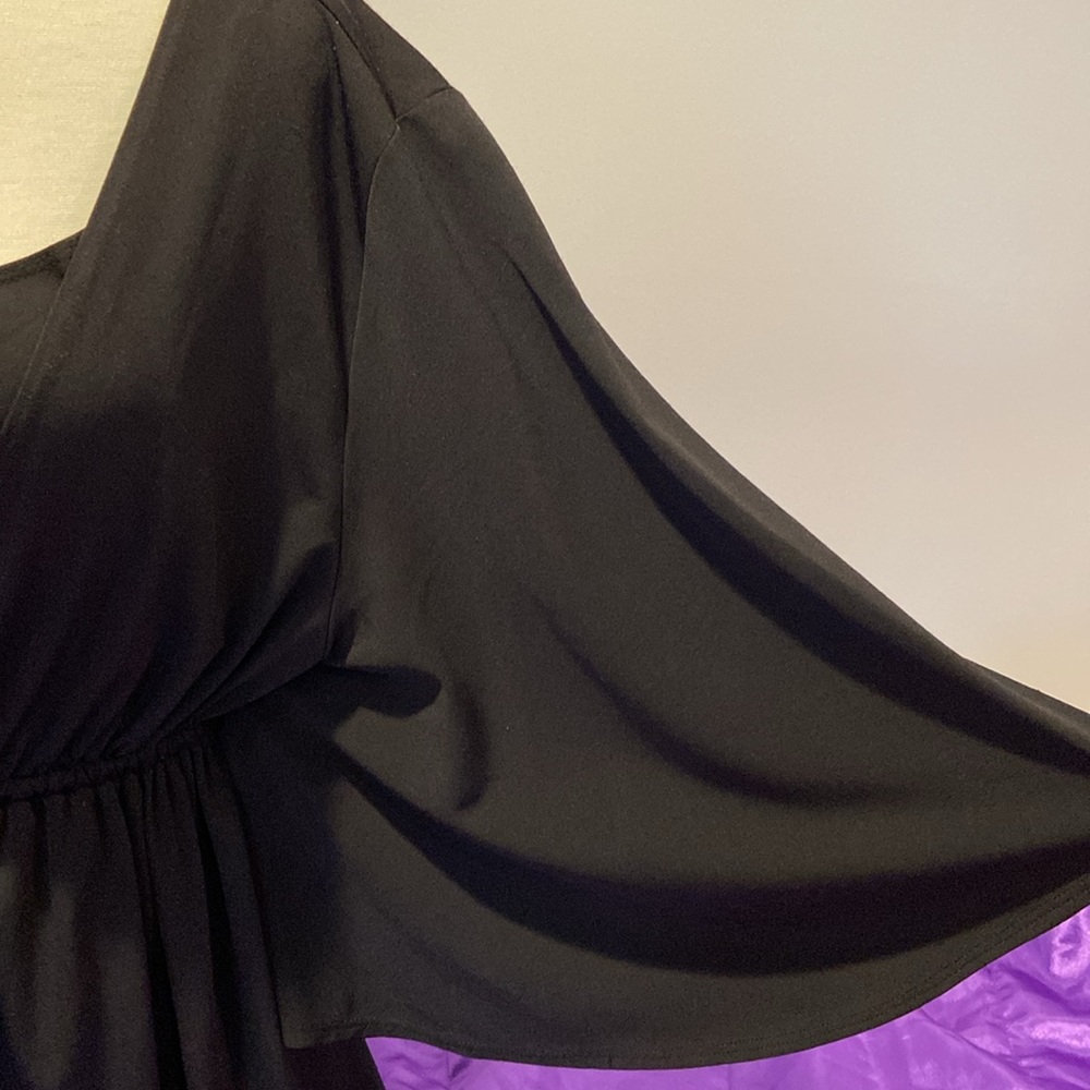 NWOT- grace elements top - Picture 4 of 5